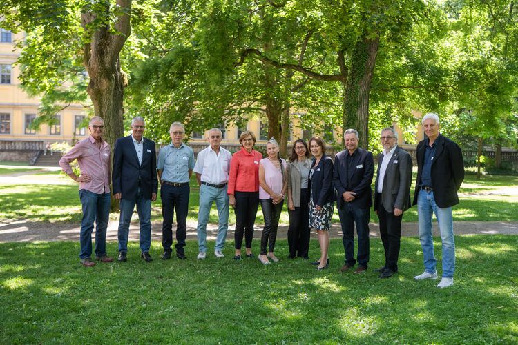 260724_Gruppenbild_JONASBLANK.DE_BGW_Juliusspital_001299